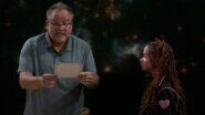 Image El-Pueblo-Temporada-3-HDTV-720p-AC3-5-1-cap-07-al-08